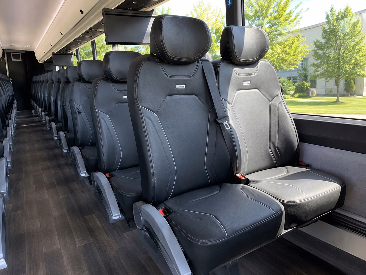 shuttle buses for guest transportation between irving wedding venues